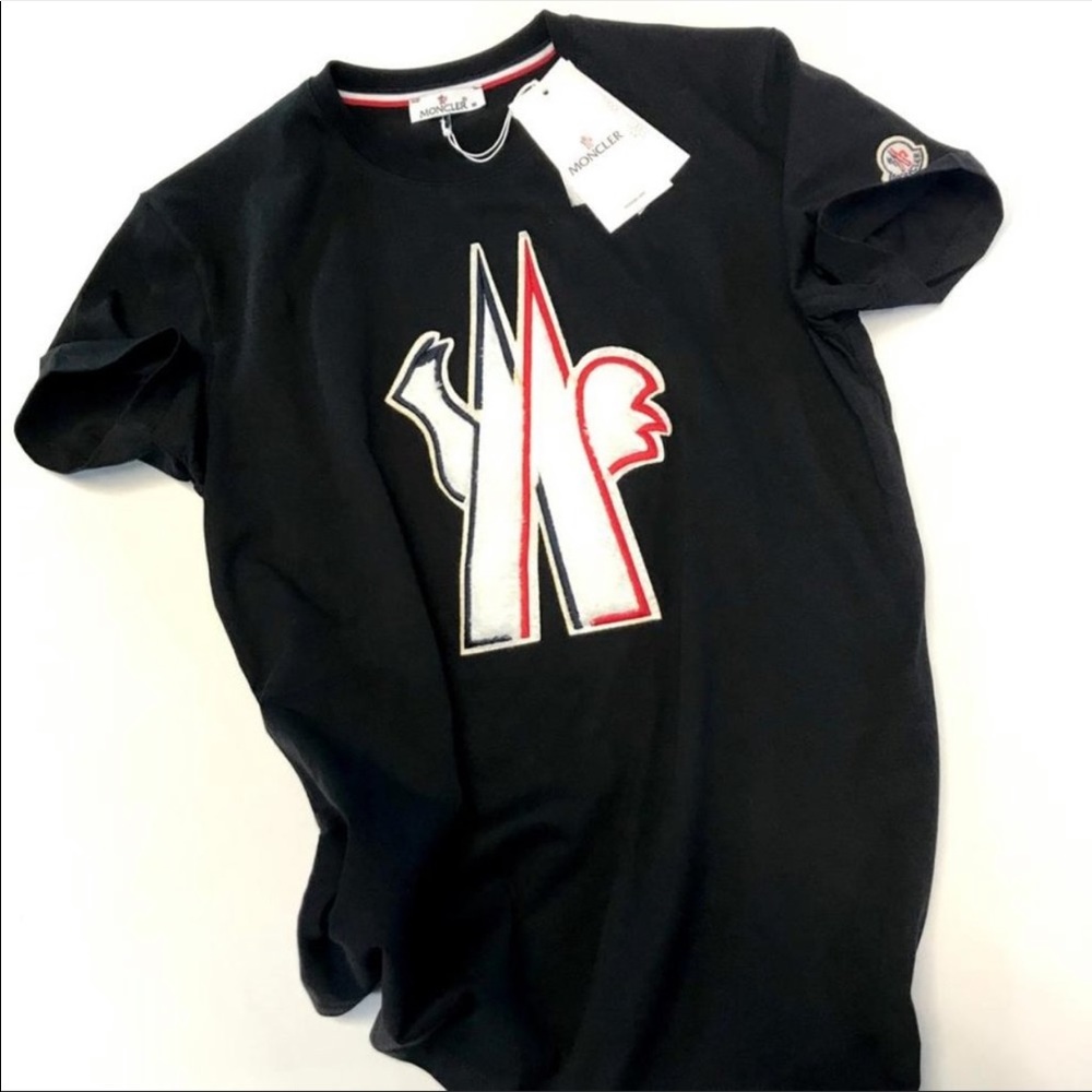 Moncler Men’s T-Shirt - Size Large